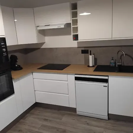 Fanfan A Proximite Du Circuit Des 24h Du Mans * 米萨讷